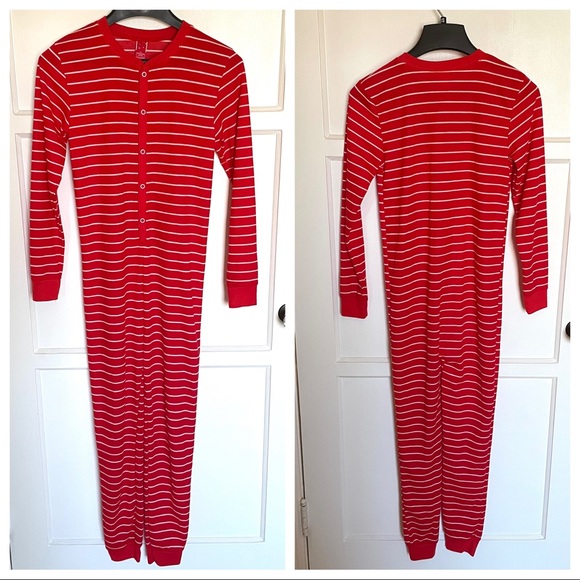 Red n white stripe thermal target onesie pjs - Picture 1 of 5